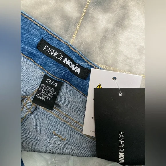 Fashion Nova Bold Statement Skinny Jeans - Picture 4 of 9